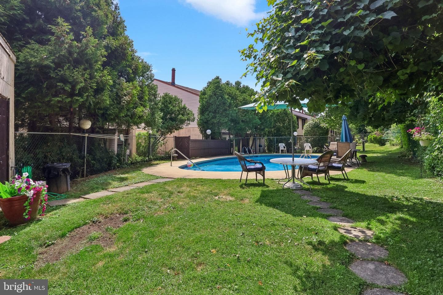 550 York Road N #13-B photo 43