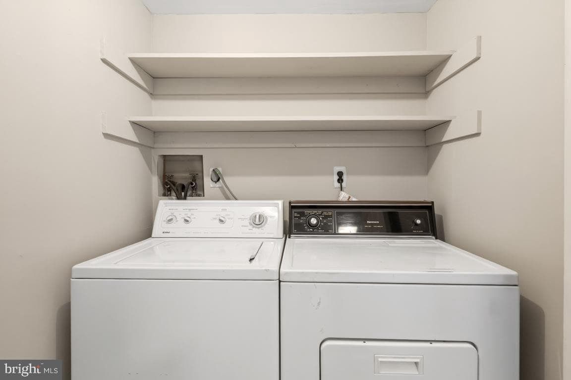 307 Franklin Court photo 9