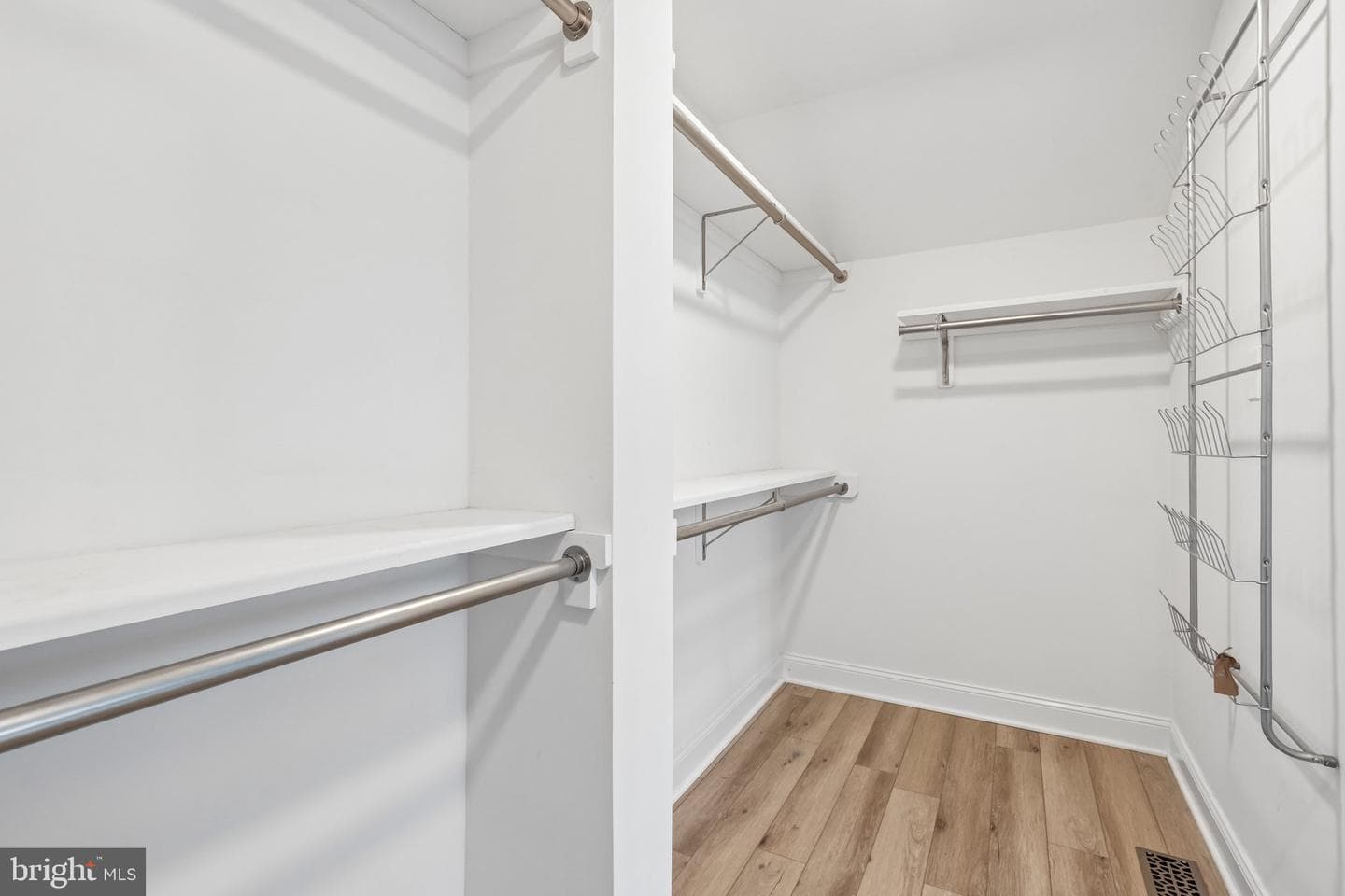 2681 Burton Road photo 57