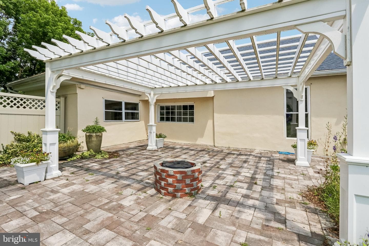 2681 Burton Road photo 74