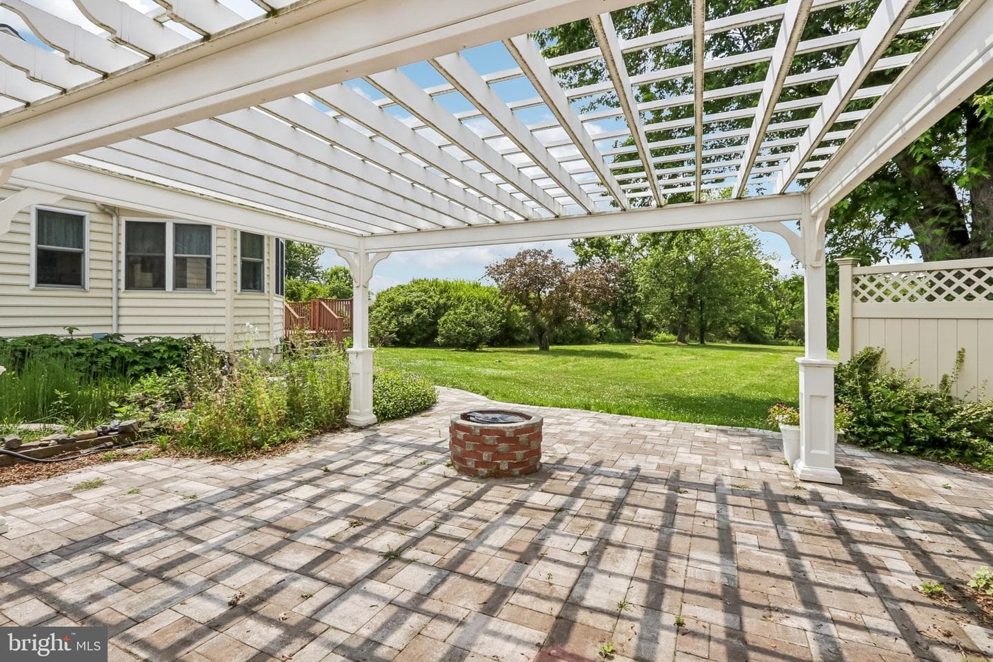 2681 Burton Road photo 75