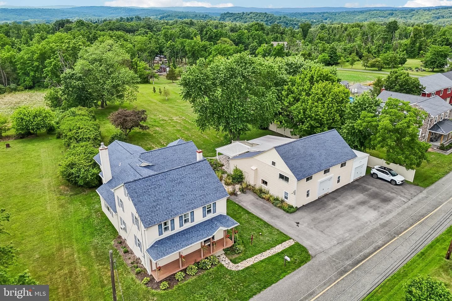 2681 Burton Road photo 84