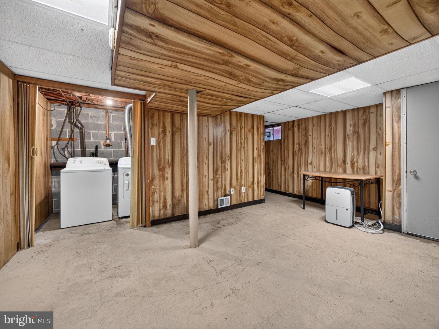 1098 Bayless Place photo 20