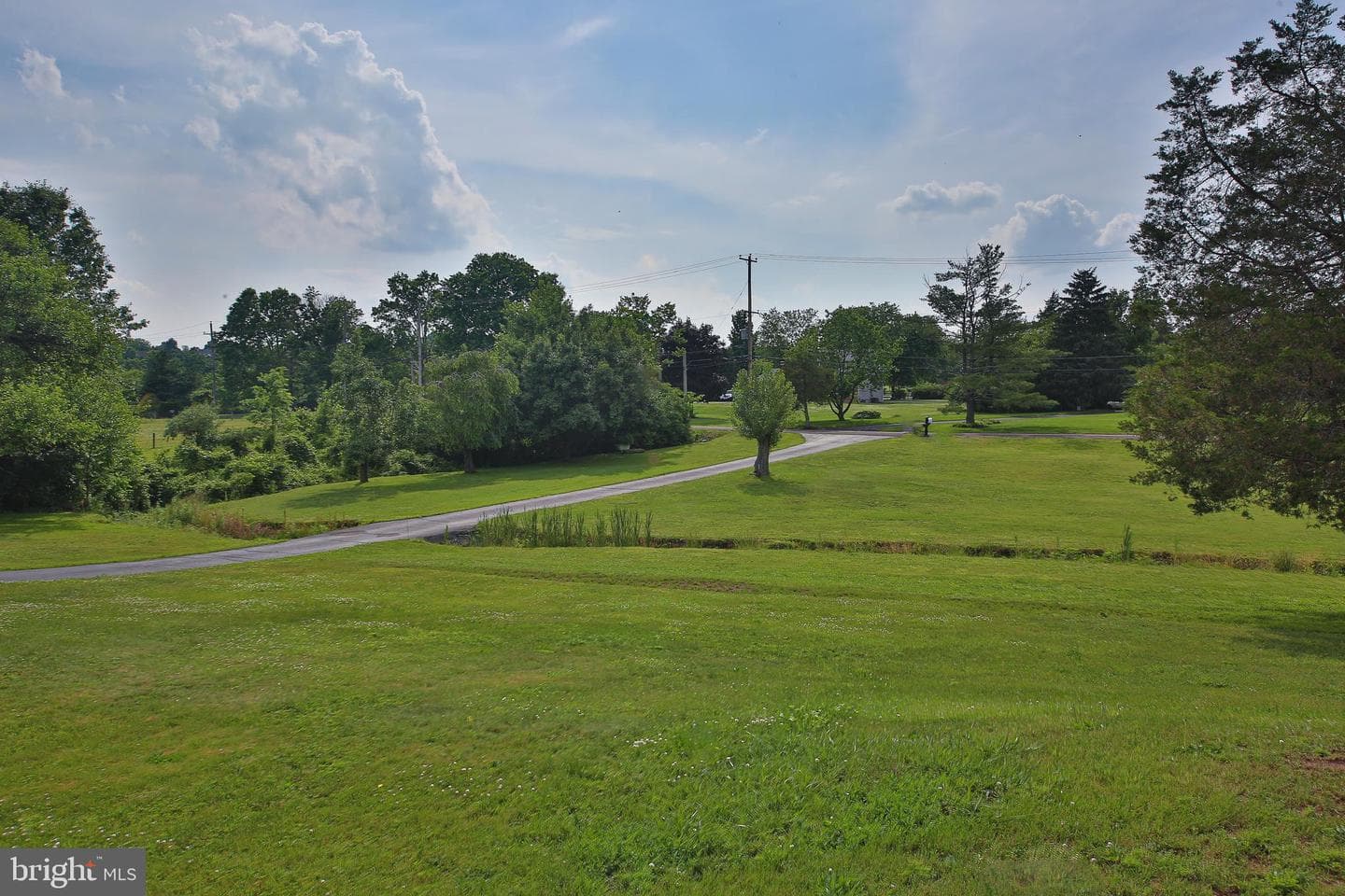 2850 Thompson Road photo 27