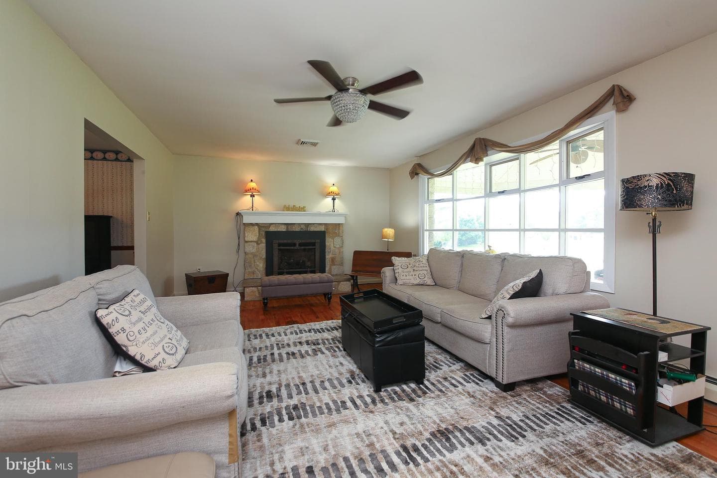 2850 Thompson Road photo 3