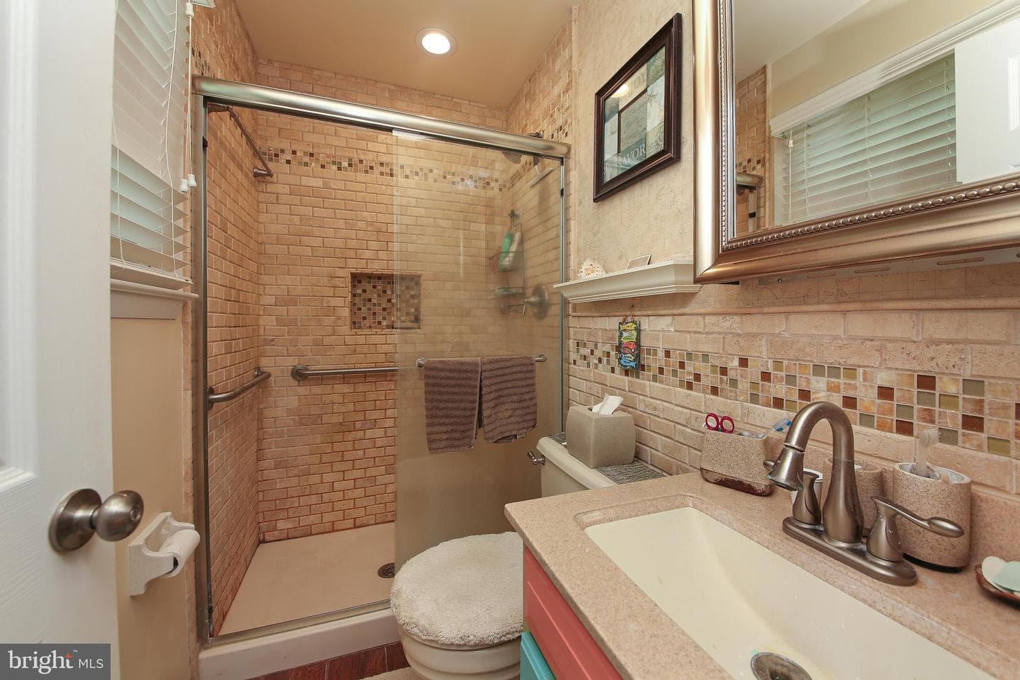 2850 Thompson Road photo 9