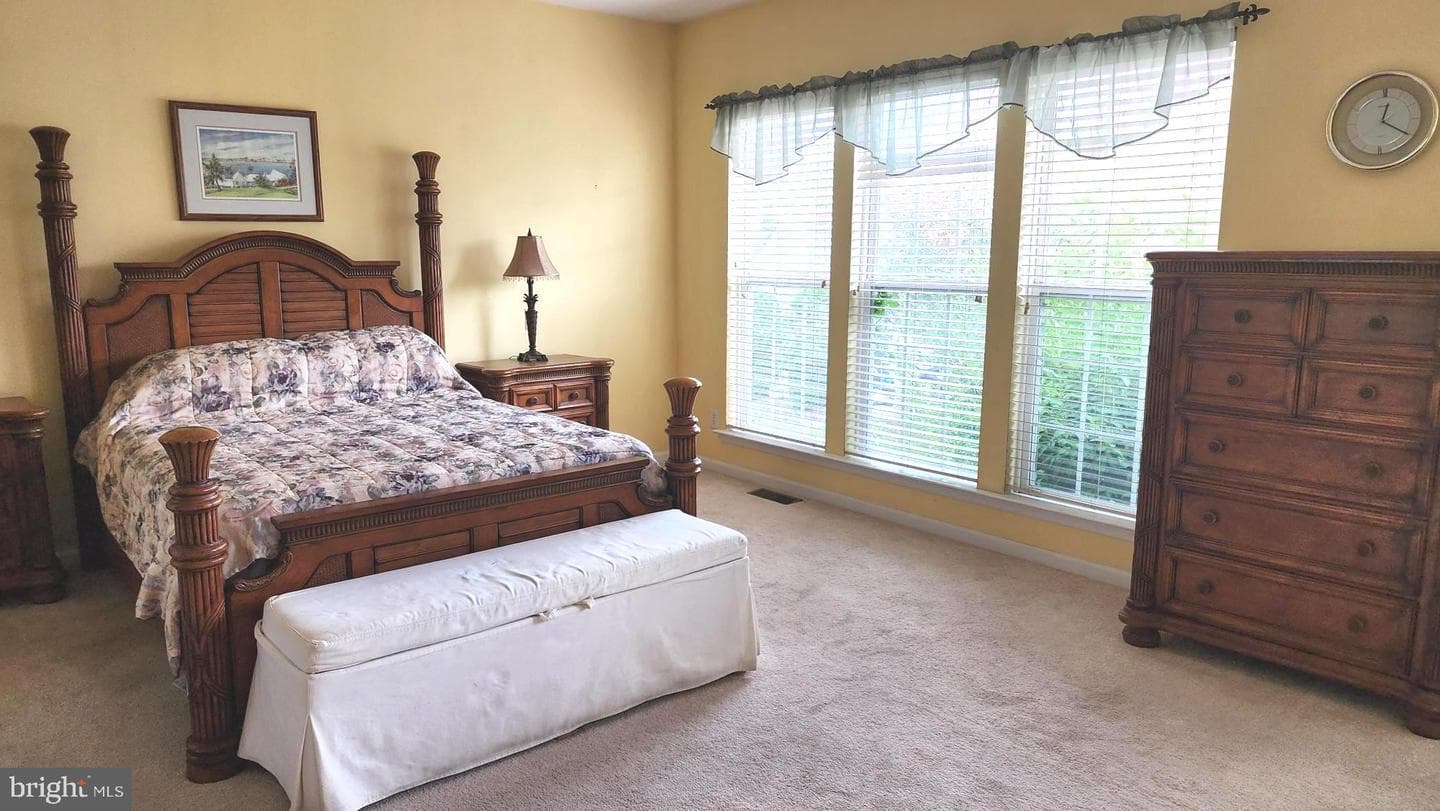 750 Twining Way photo 16