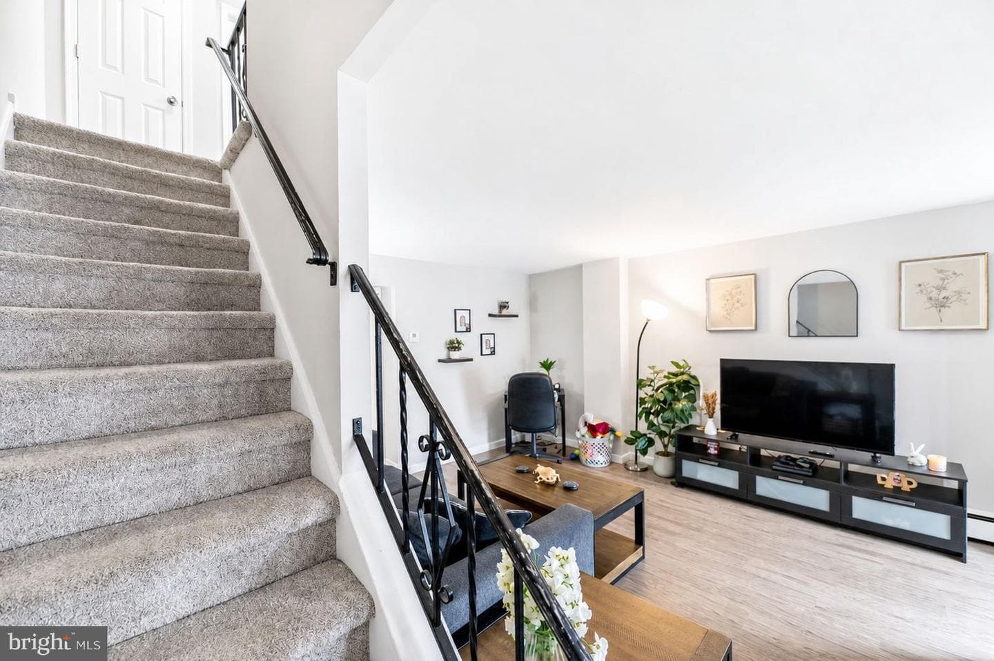 1028 Walnut photo 13