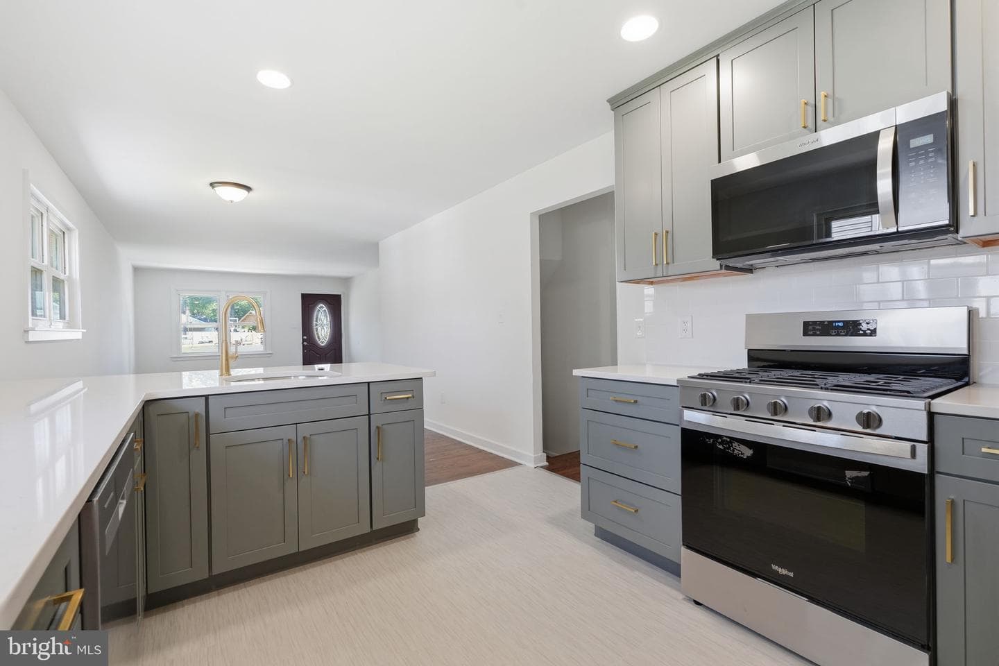 109 Castello Avenue photo 12