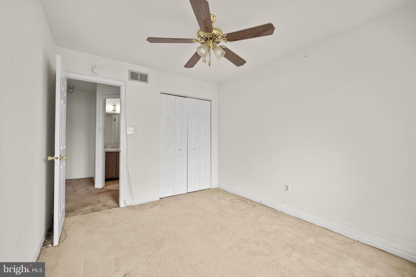 307 Wendover Drive photo 22