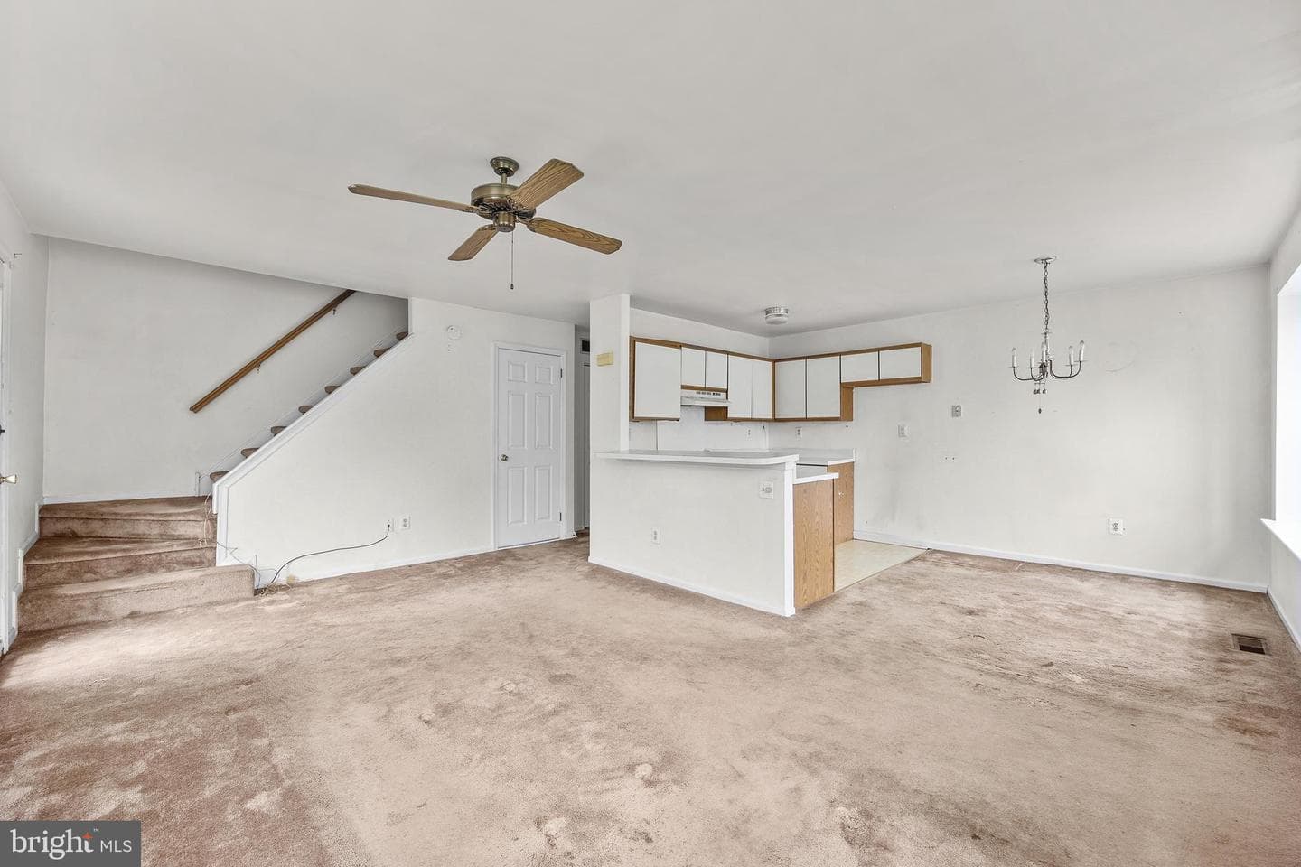 307 Wendover Drive photo 8