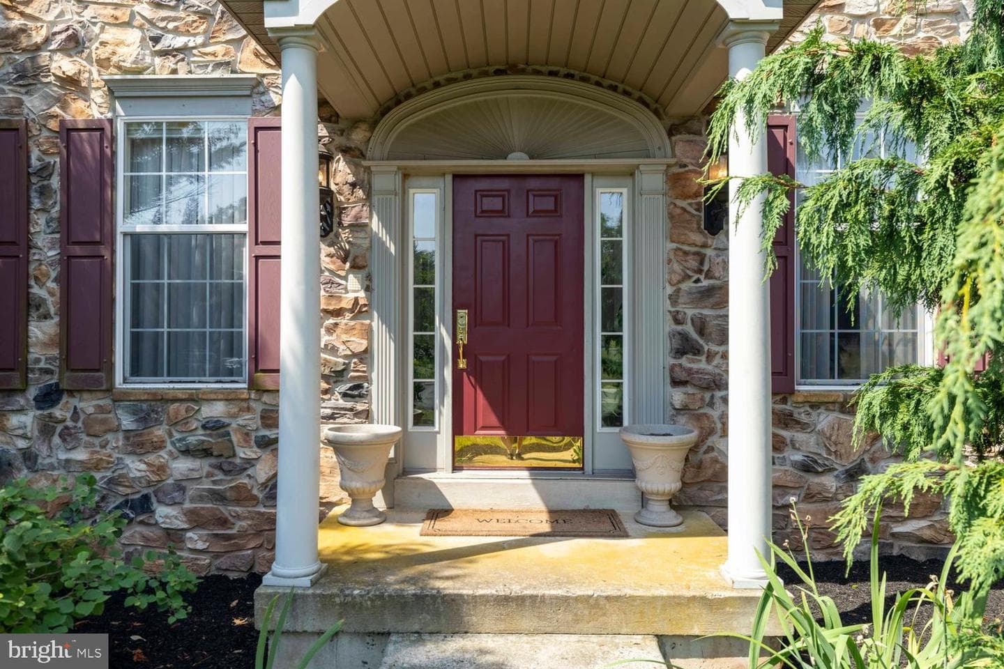 20 Greenshire Boulevard photo 3