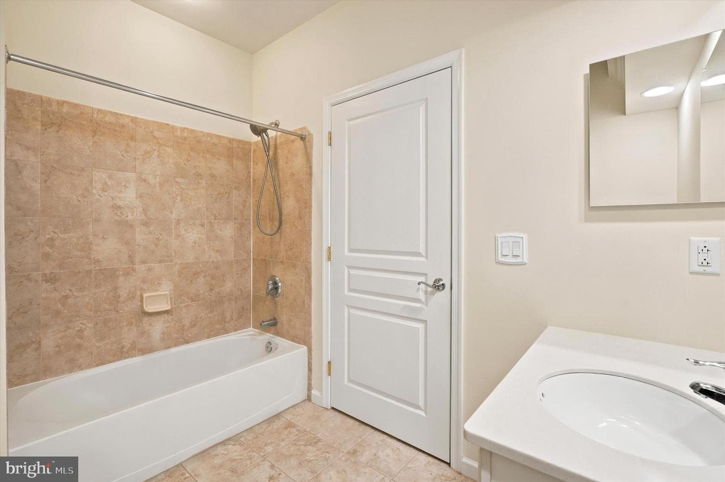 1102 Lilac Court photo 23