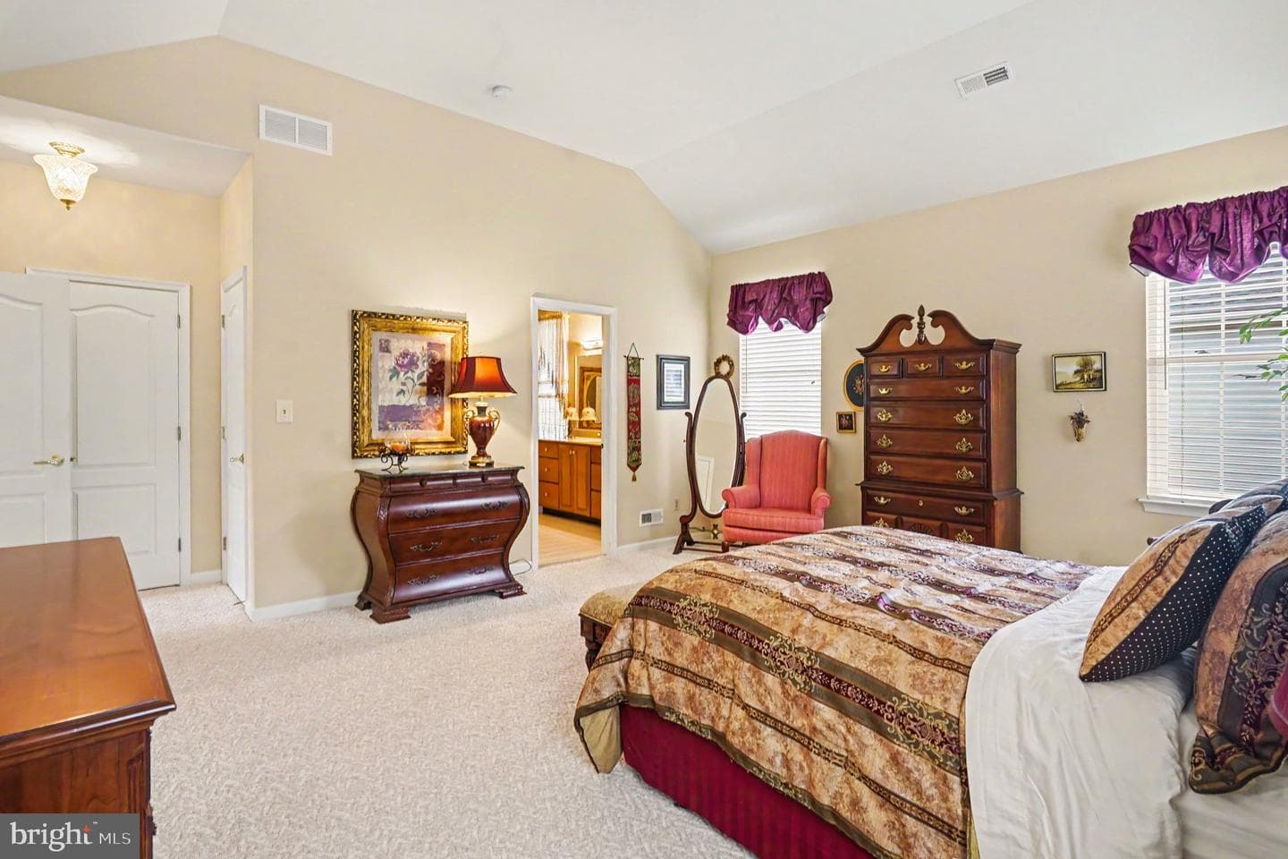 290 Kingsfield Drive photo 25