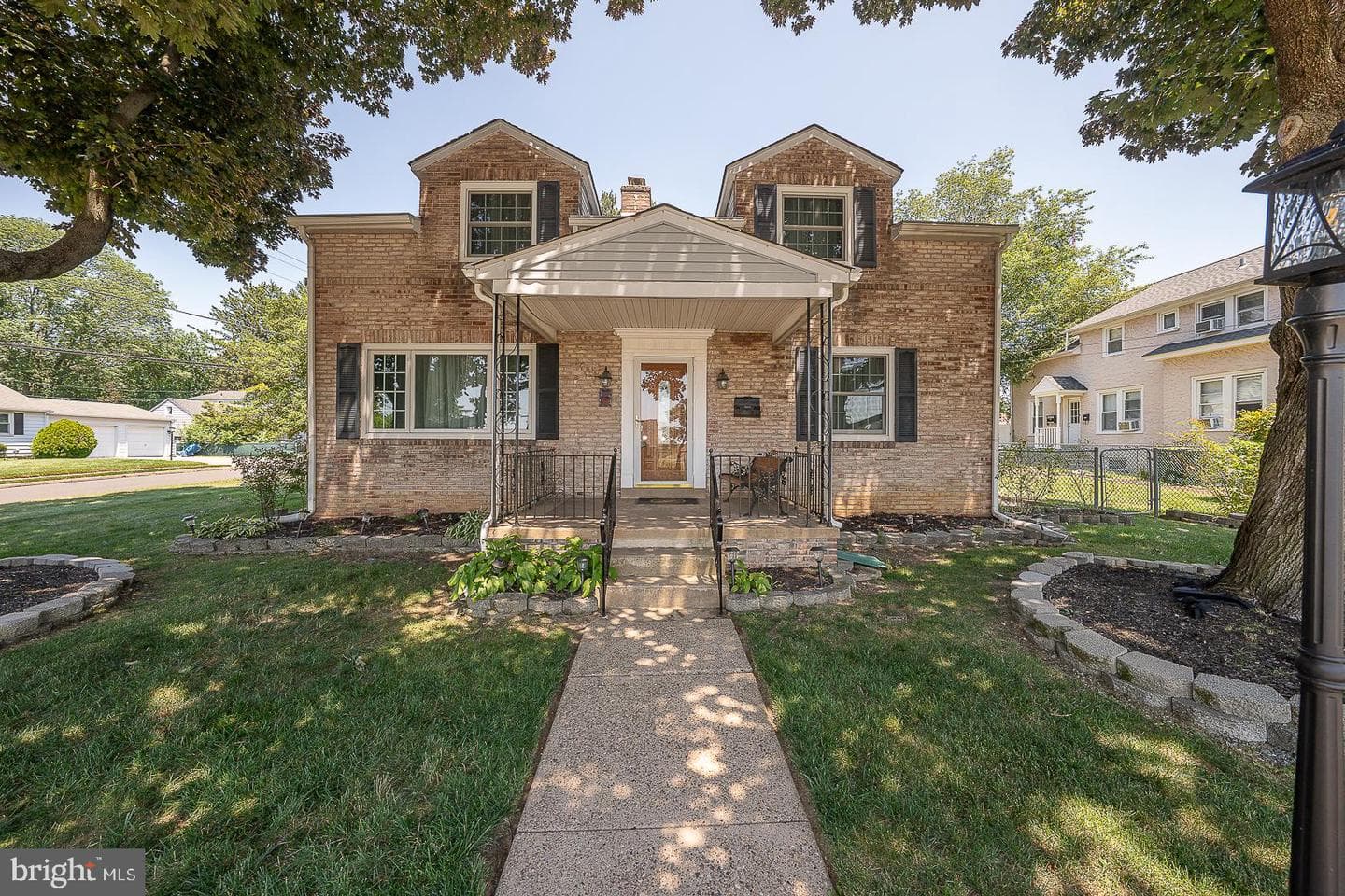 201 Abbeyview Avenue photo 1