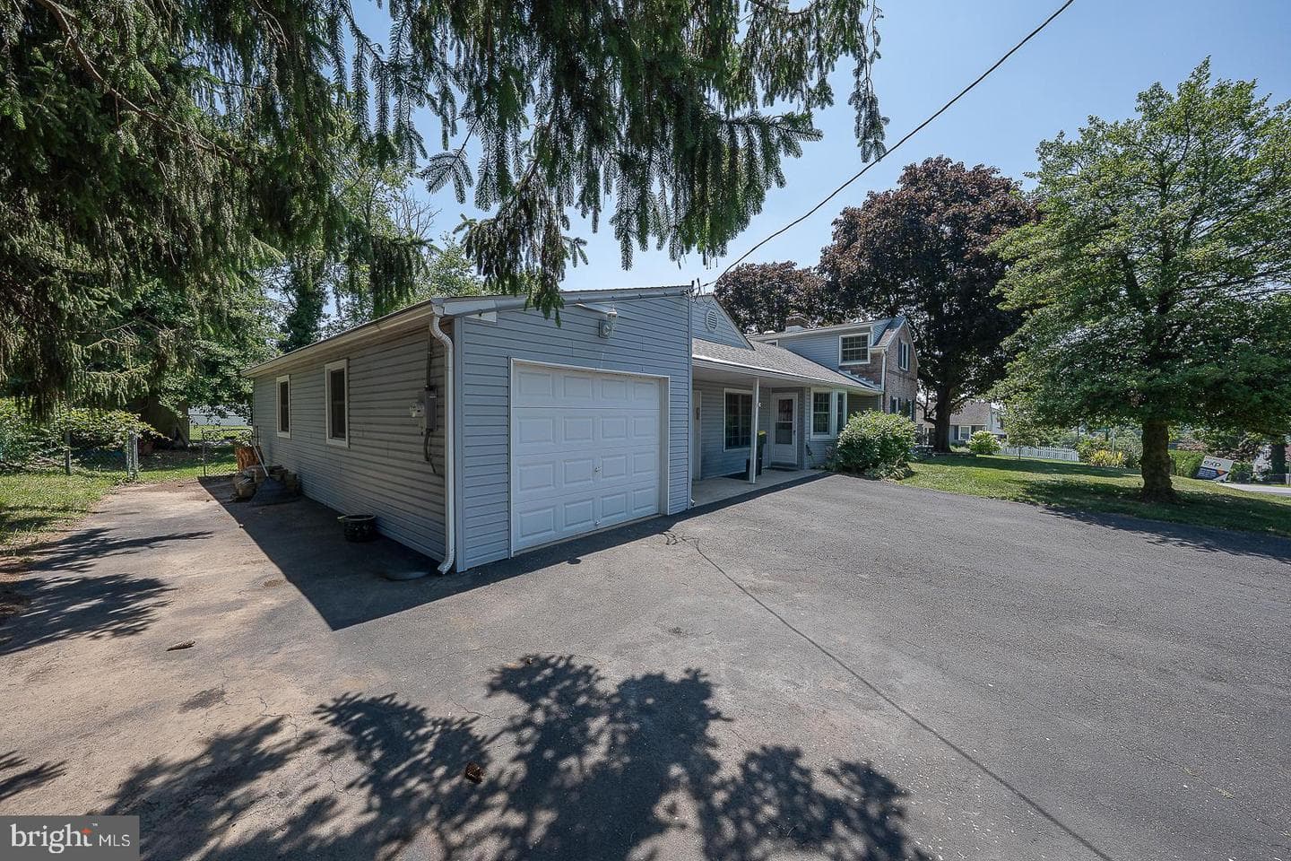 201 Abbeyview Avenue photo 40