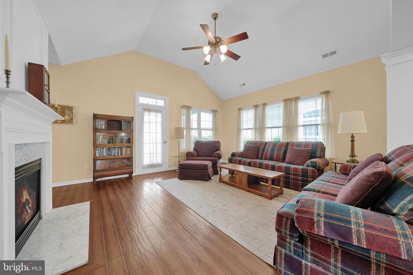 757 Wisteria Way photo 18