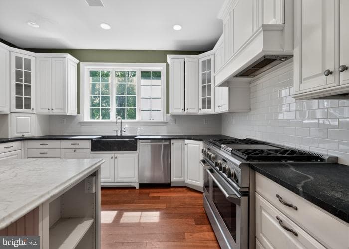 2098 Deep Meadow Lane photo 8