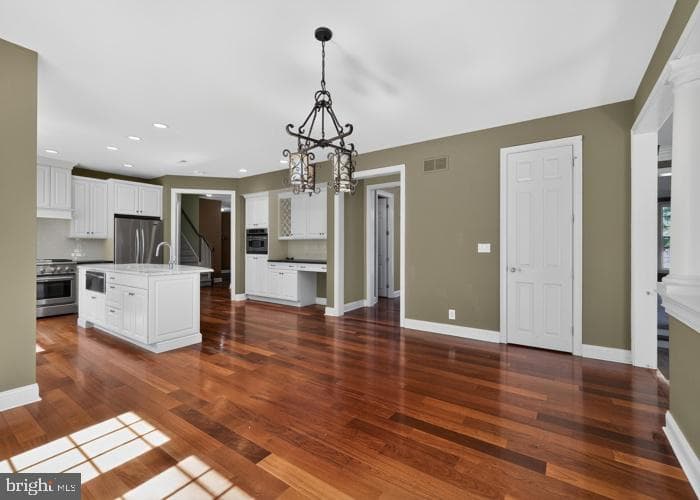 2098 Deep Meadow Lane photo 9
