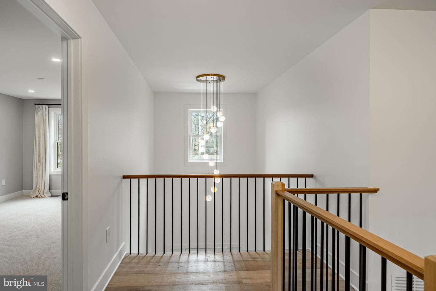 415 W Prospect Avenue photo 15