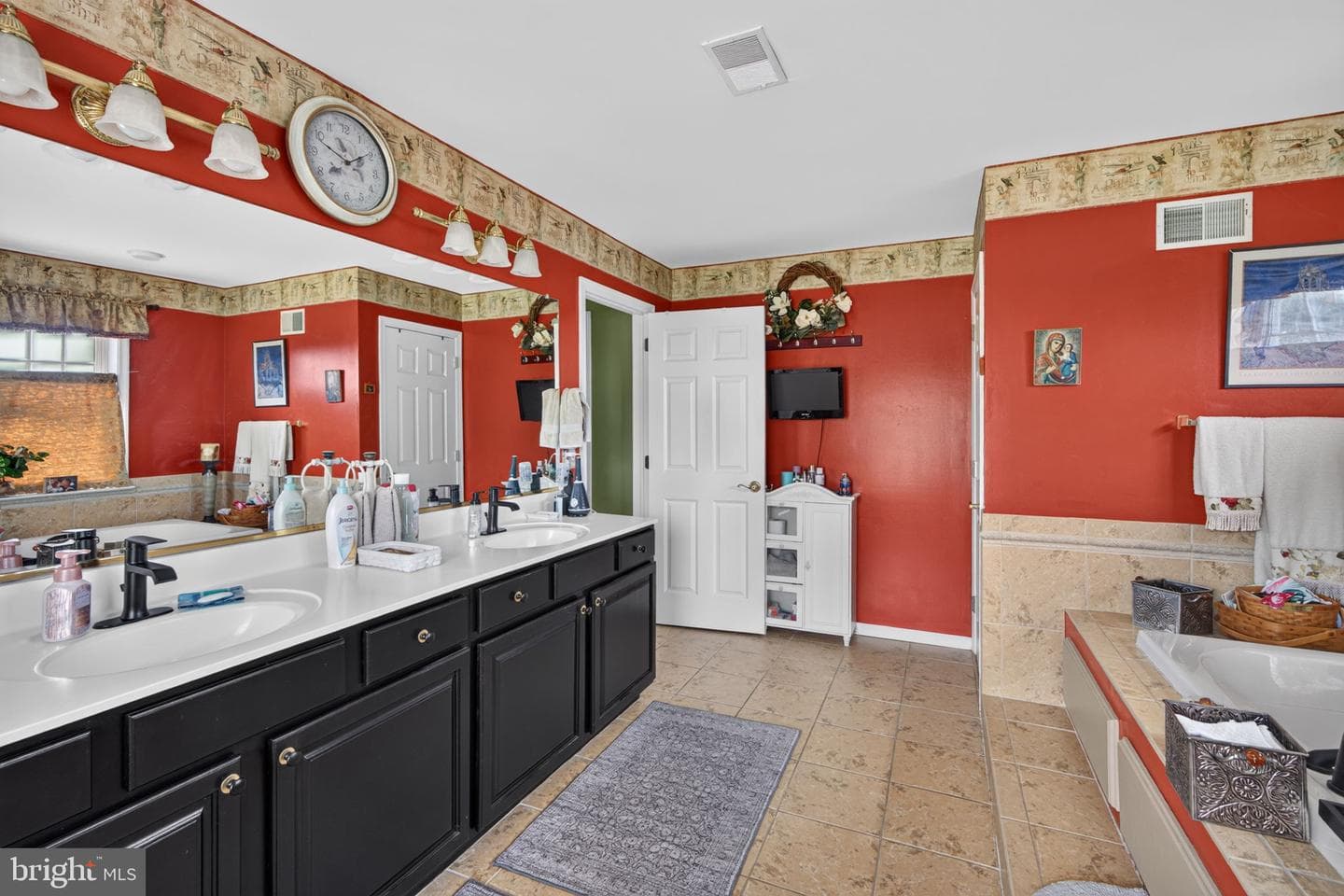 2180 Squirrel Hill Road photo 27