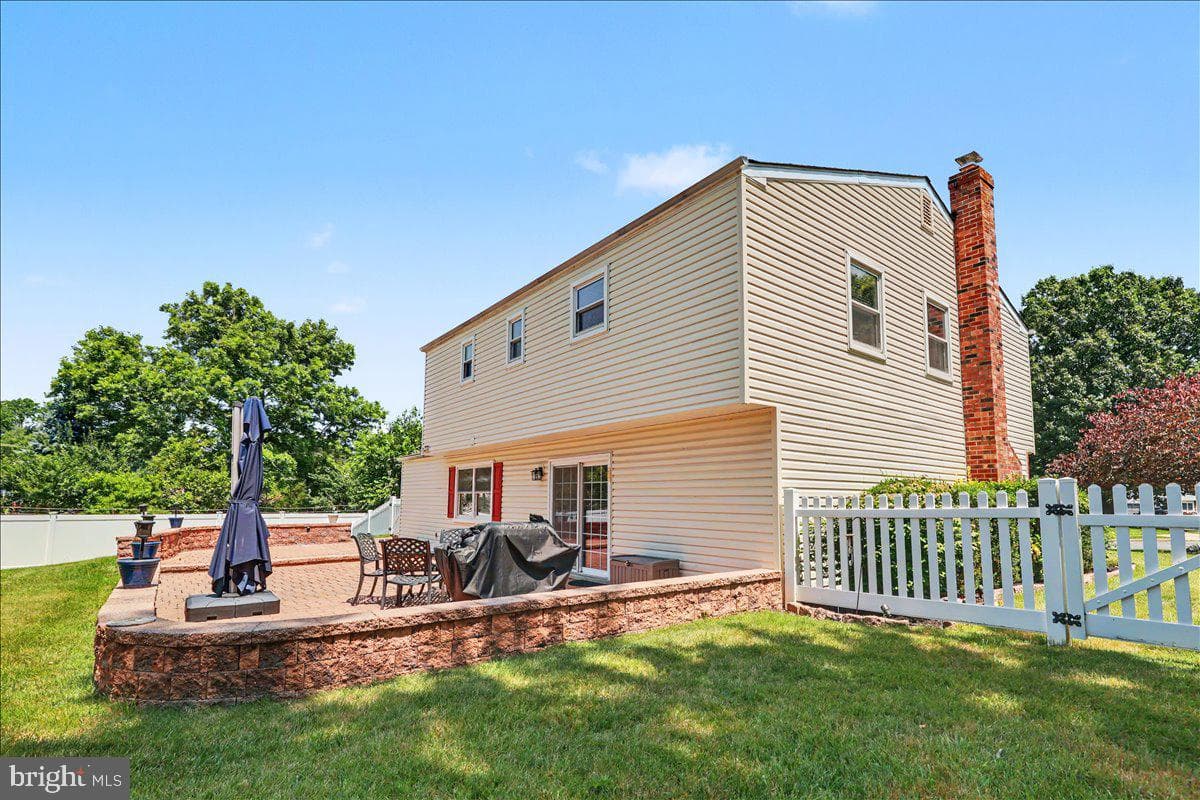 3001 Kimberly Drive photo 5