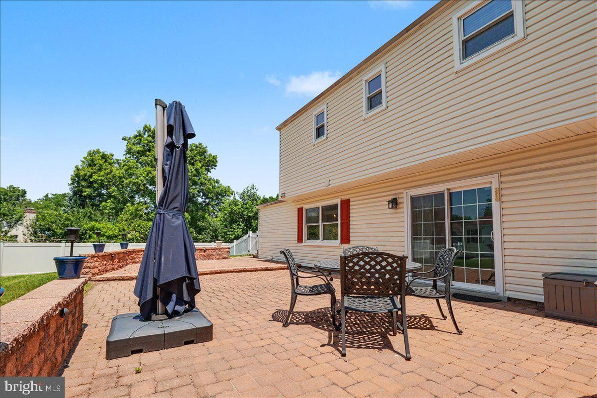 3001 Kimberly Drive photo 8