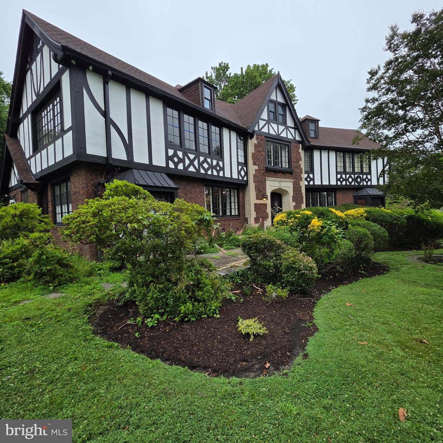 7 Windsor Avenue