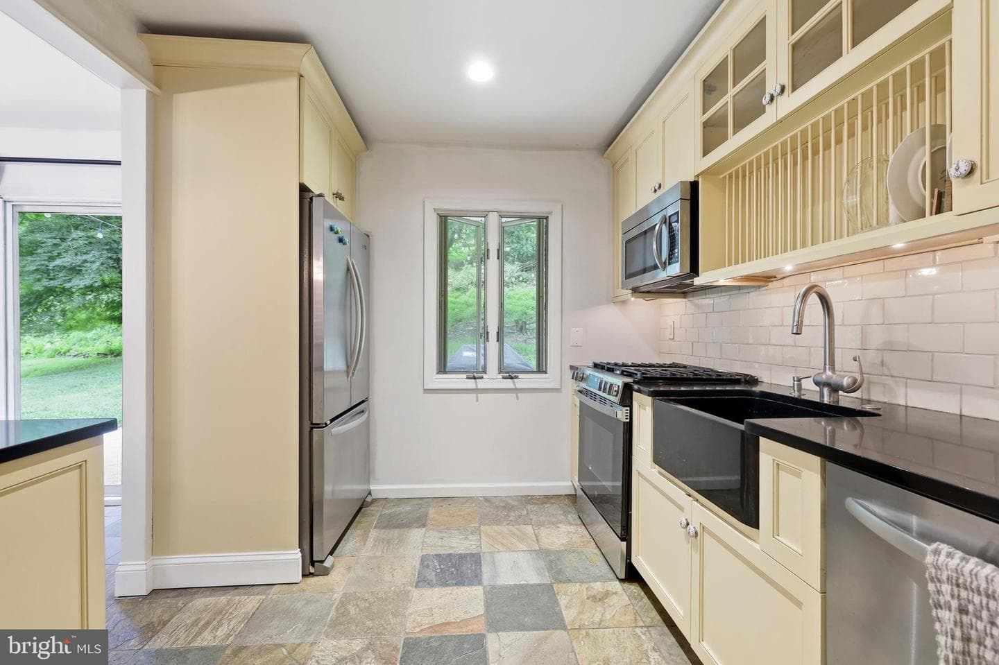 8703 Patton Road photo 12