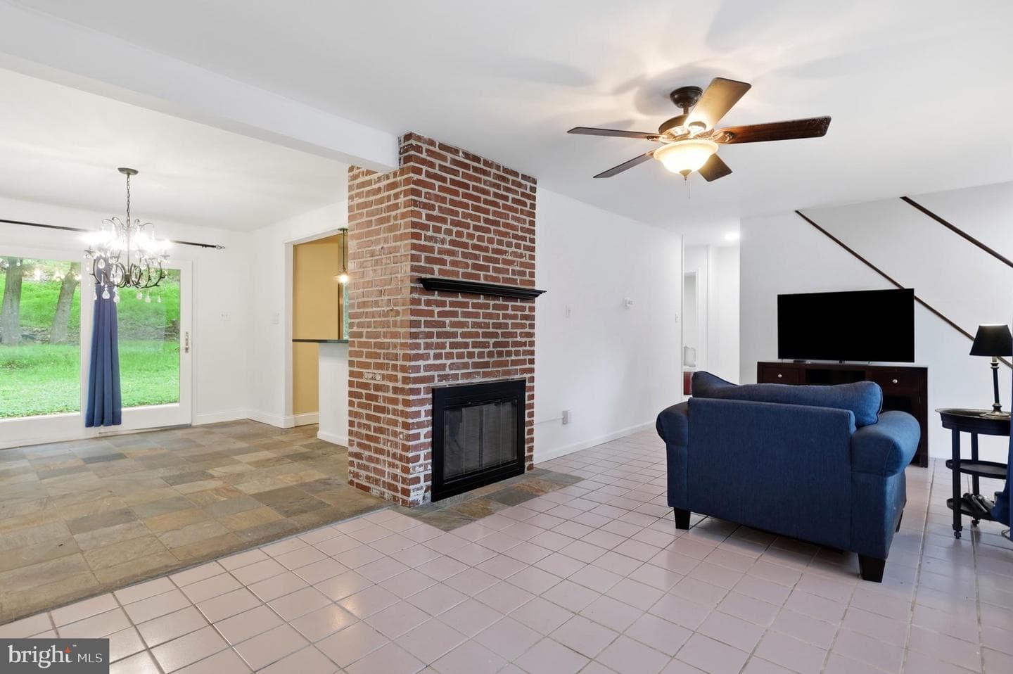 8703 Patton Road photo 9