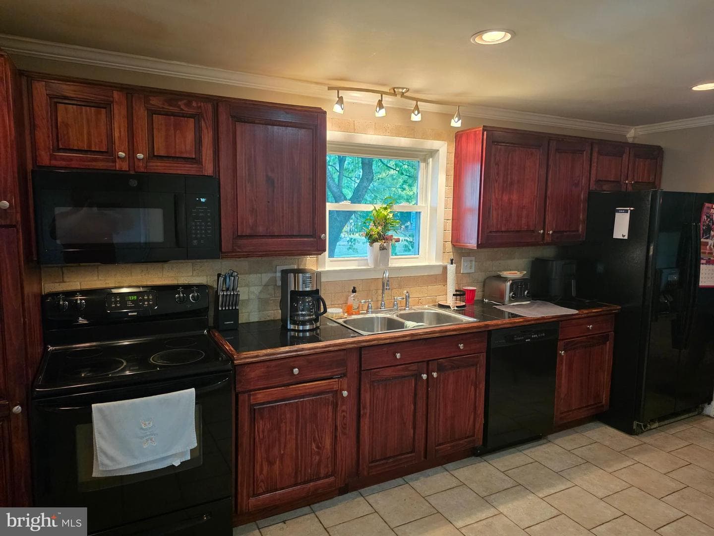 1207 N Charlotte Street, Pottstown
