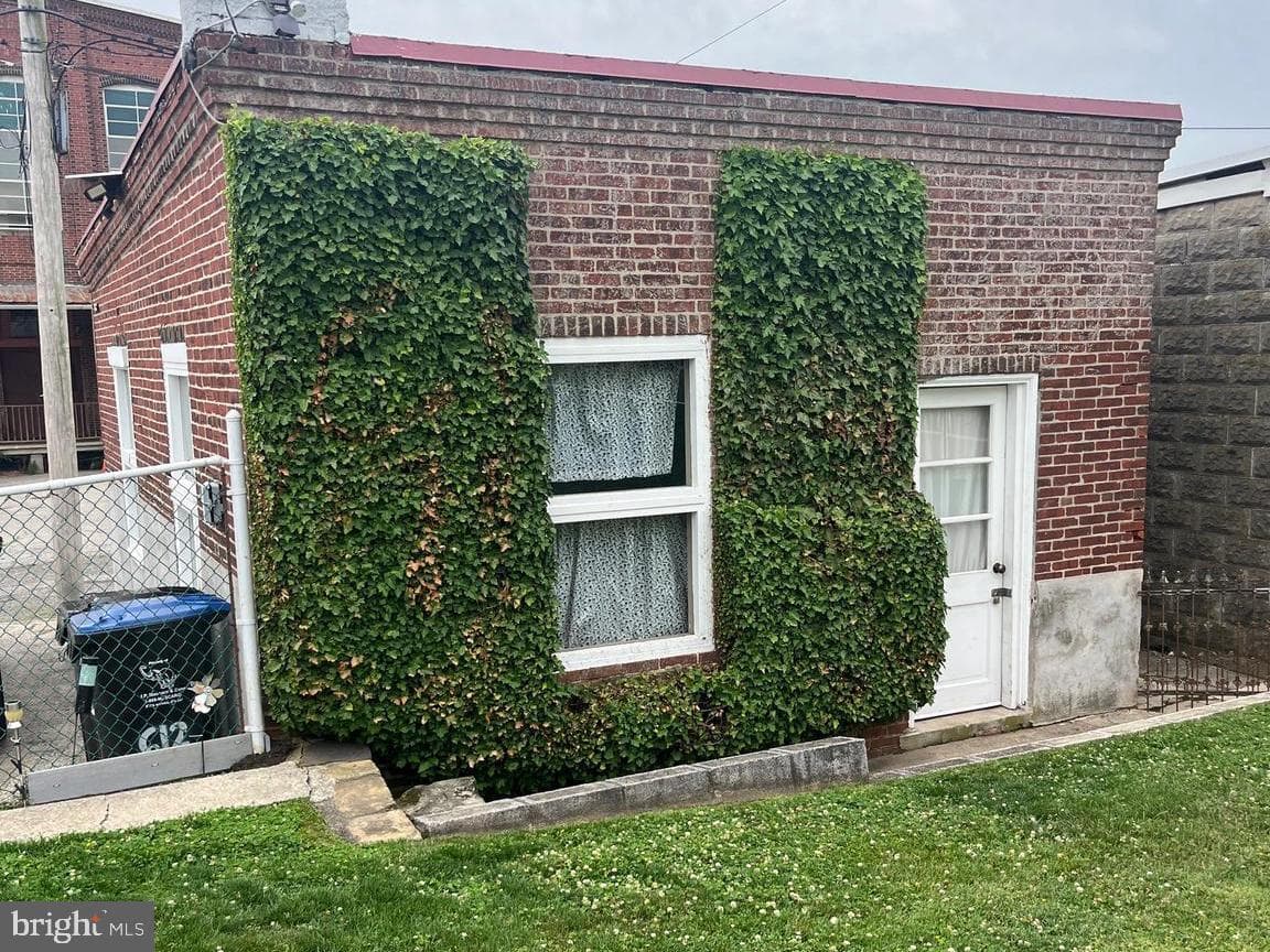 612 W Lafayette Street photo 46