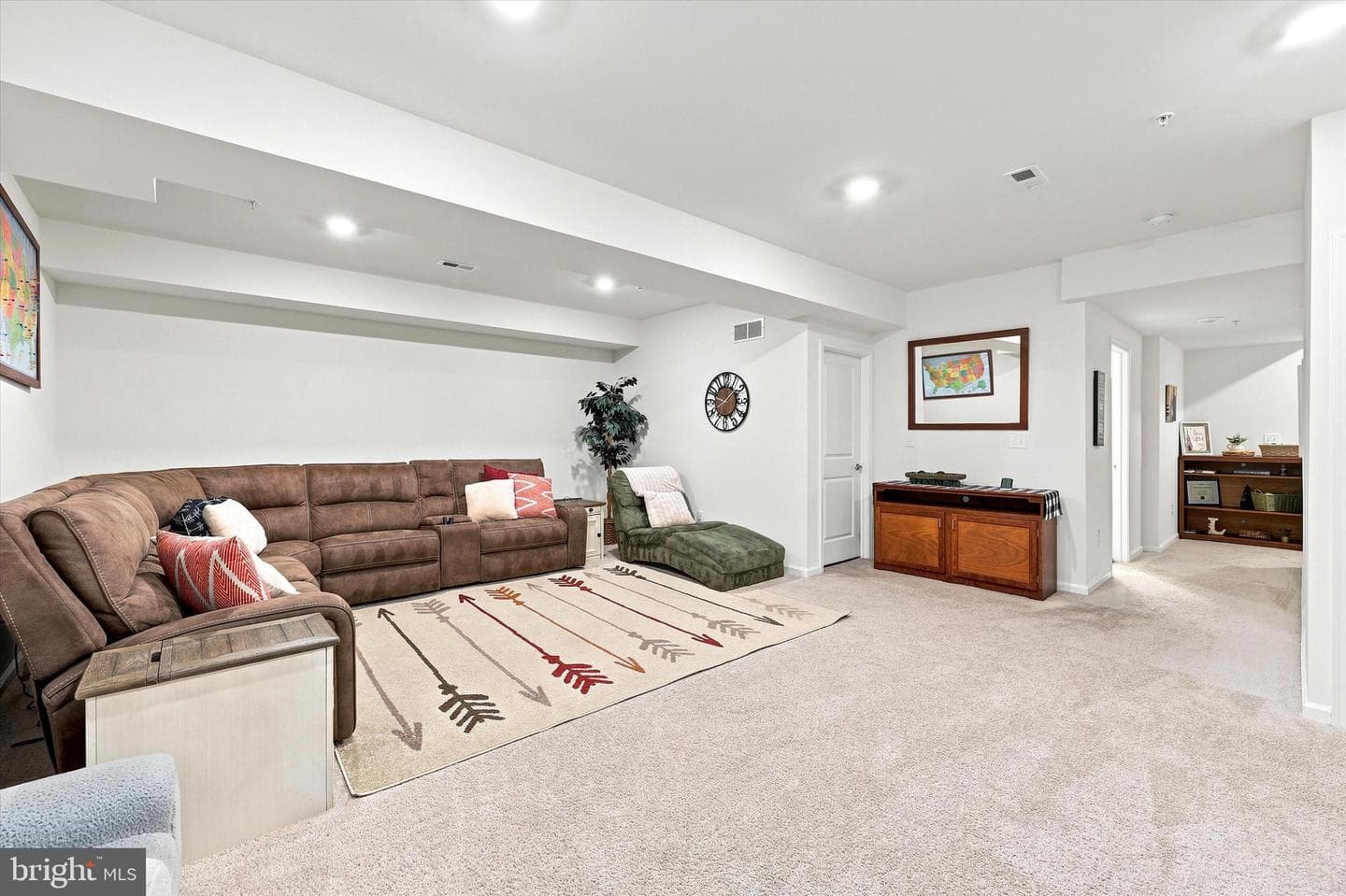 137 Golden Vale Drive photo 35