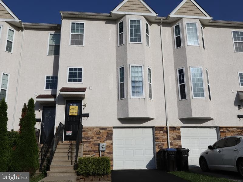 914 Thomas Street, Norristown