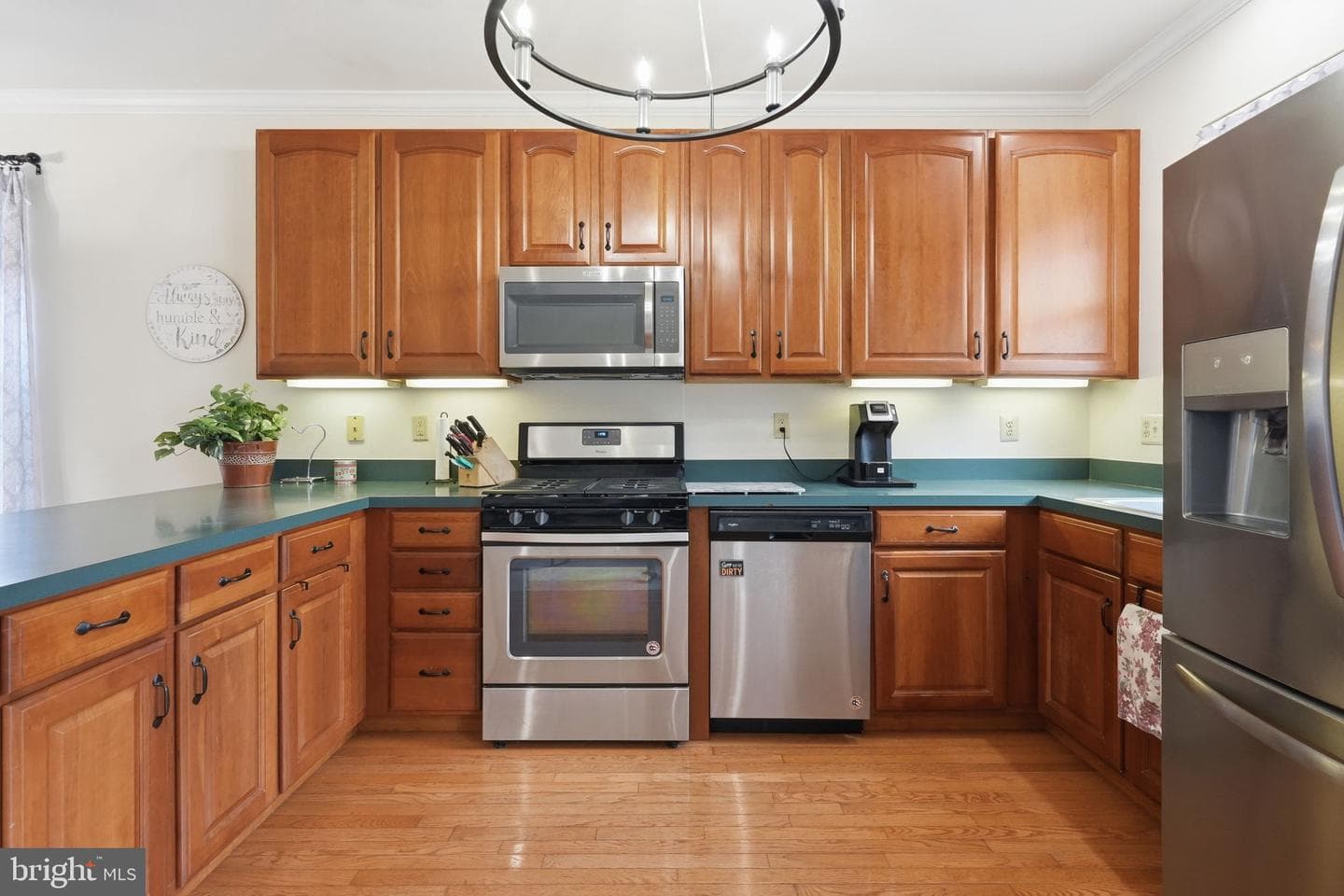 404 Fort Hill Circle photo 4
