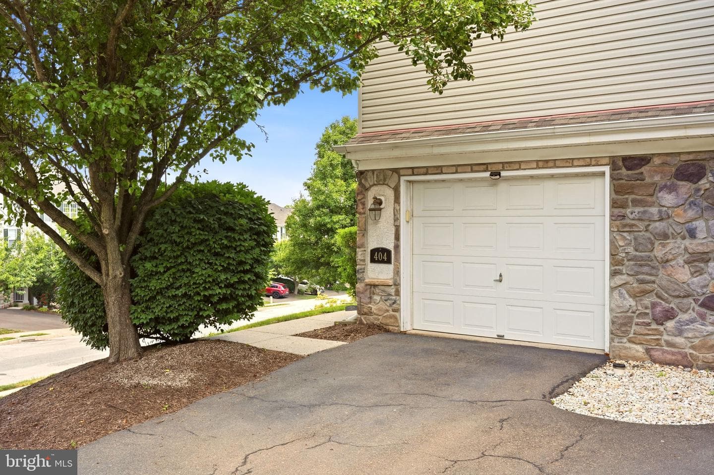 404 Fort Hill Circle photo 9
