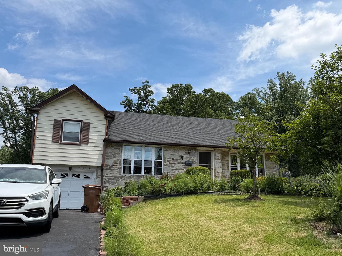 3333 Jeffrey Drive, Dresher