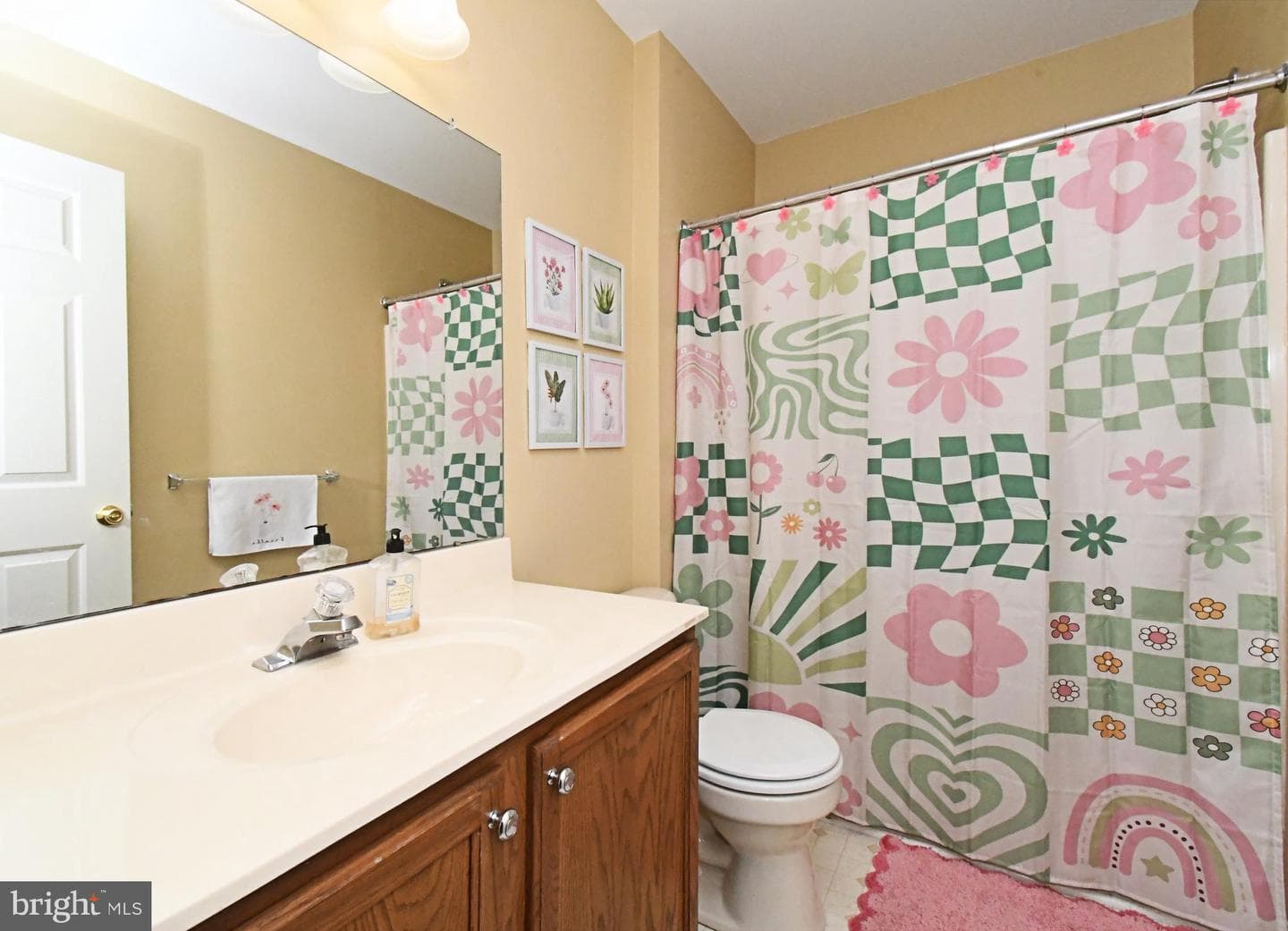 64 Hunt Club Drive photo 32
