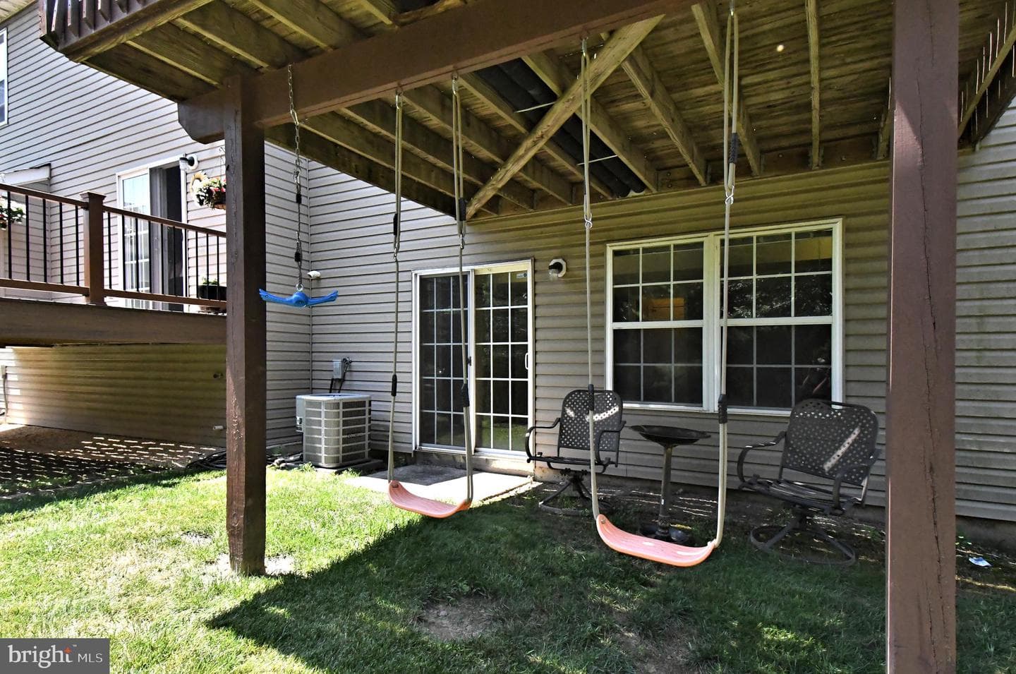 64 Hunt Club Drive photo 38