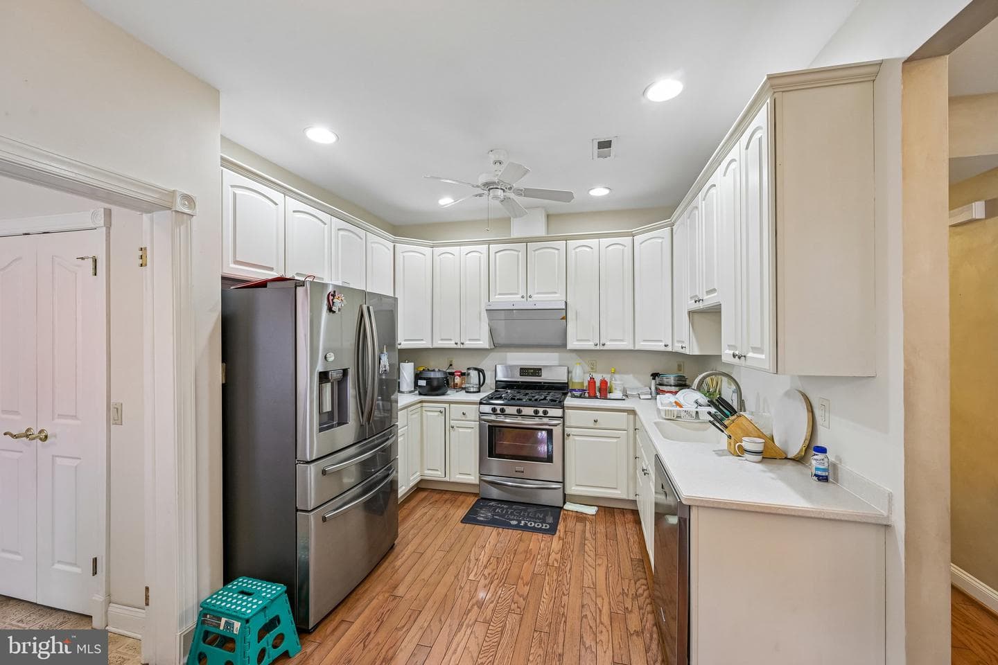106 Newbury Way photo 12