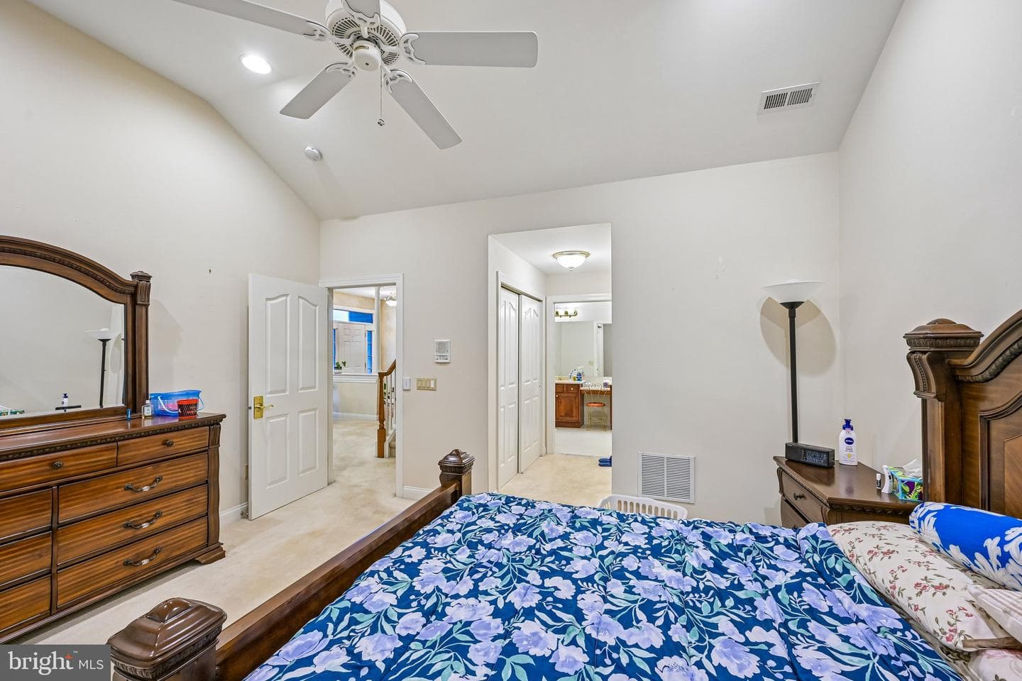 106 Newbury Way photo 15