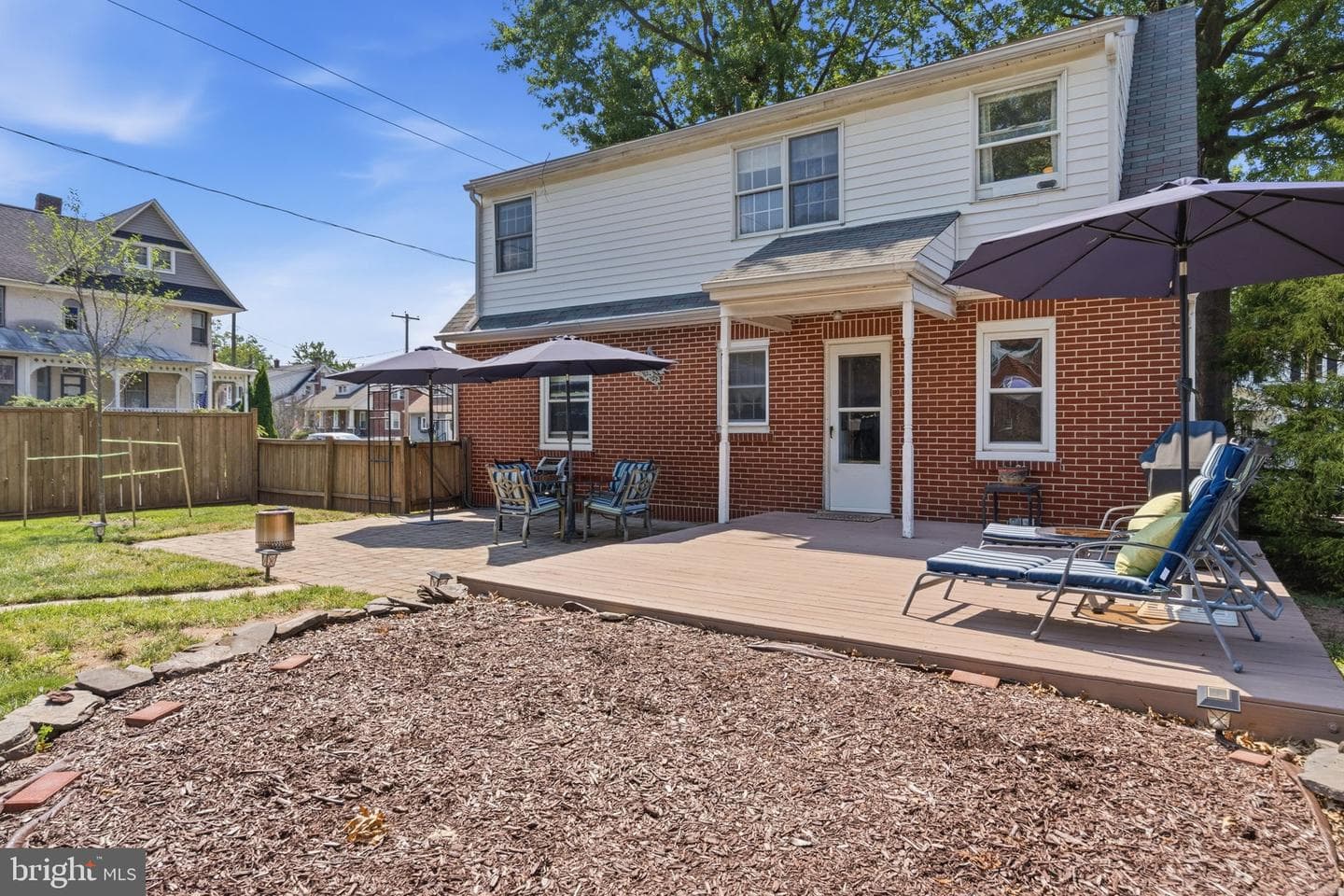 198 W Lincoln Avenue photo 33