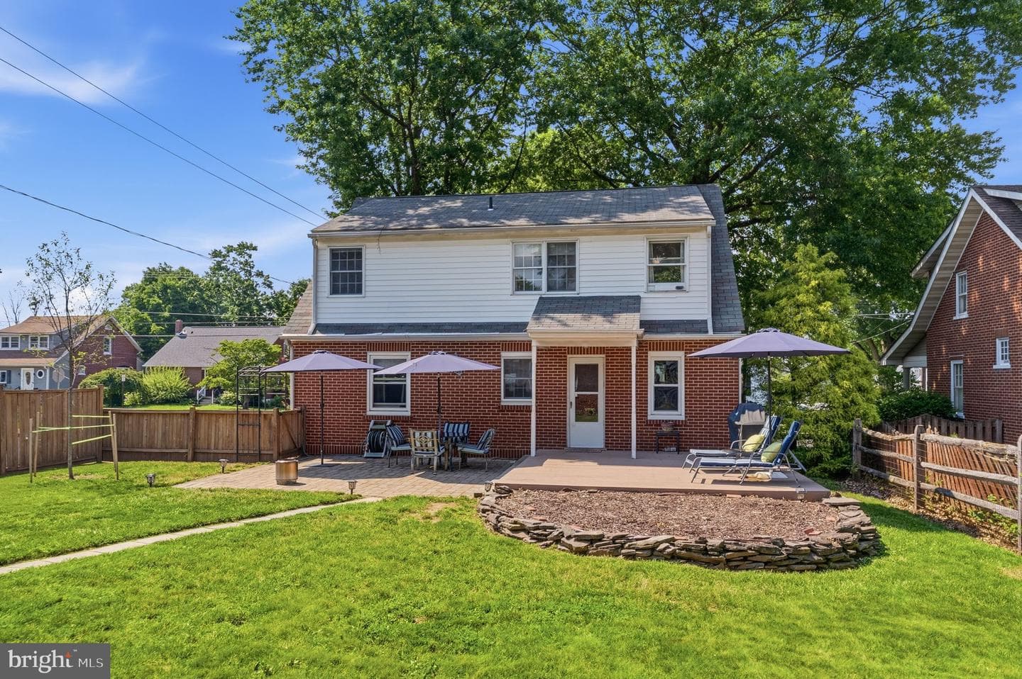 198 W Lincoln Avenue photo 35