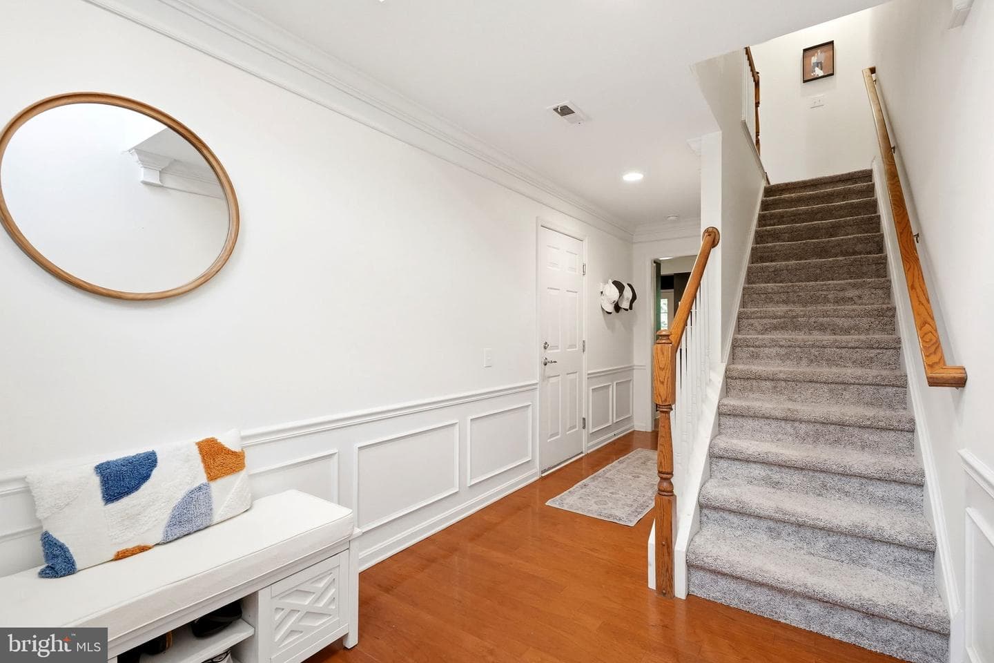 238 Hudson Drive photo 3