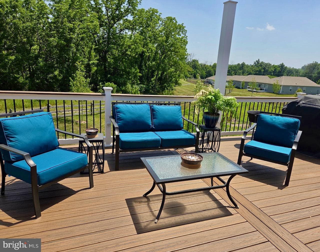 190 Haven Drive photo 31