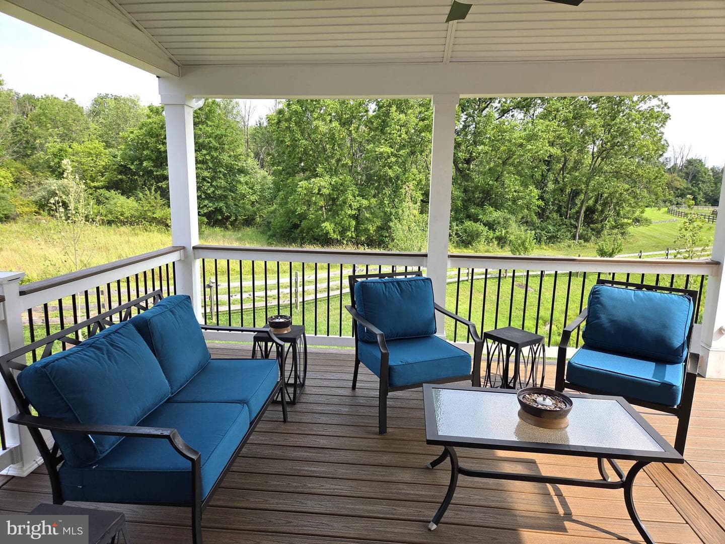 190 Haven Drive photo 38