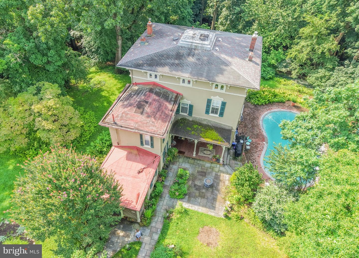 424 W Waverly Road photo 18