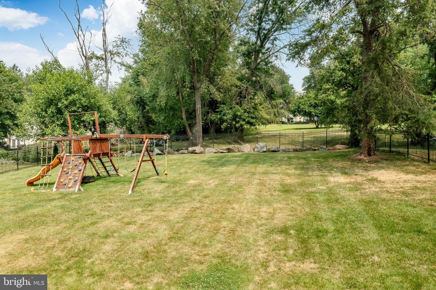 121 Pinetown Road photo 85
