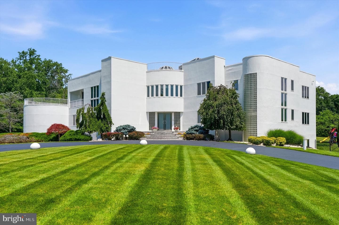 611 Creek Lane, Flourtown