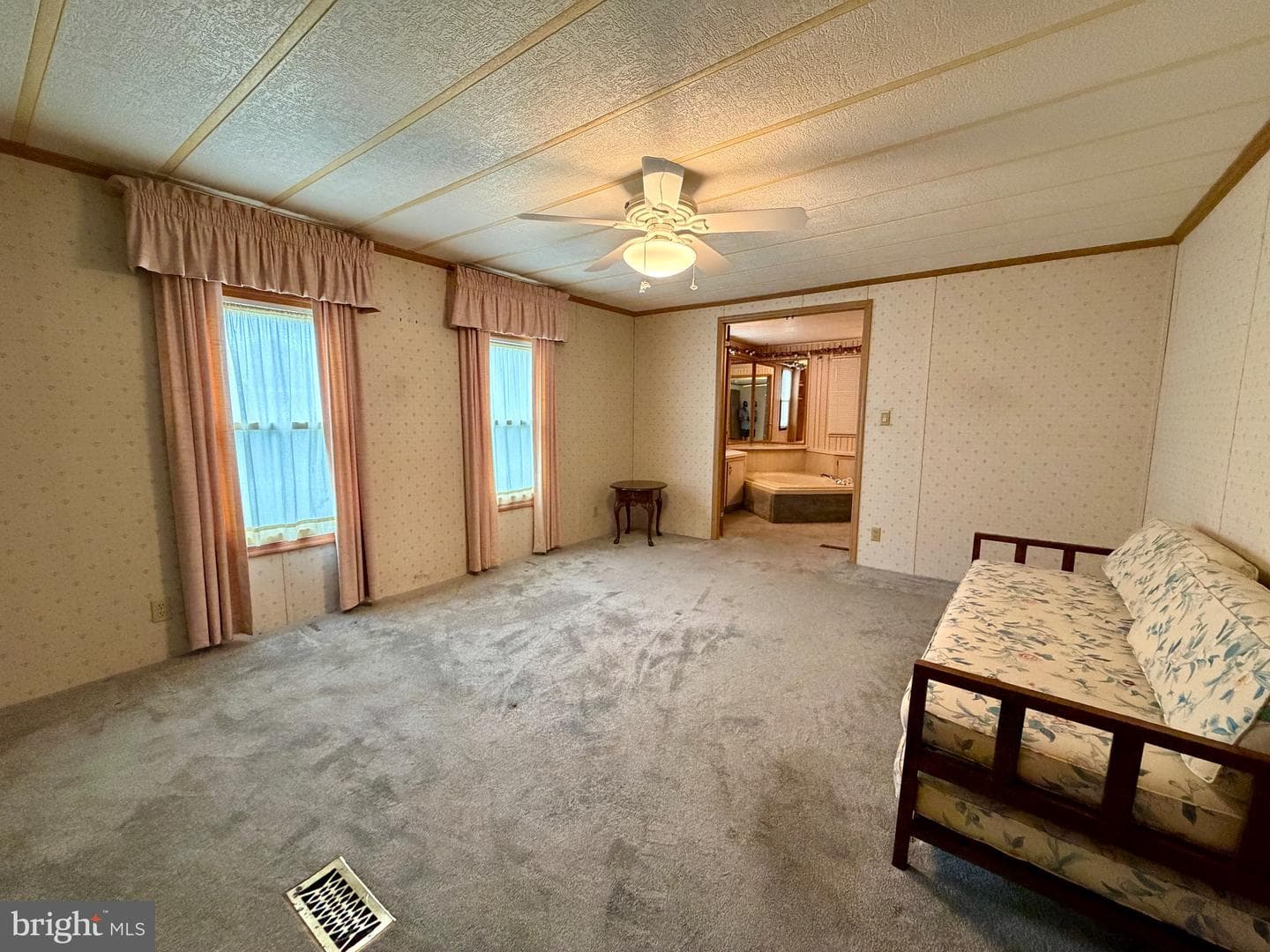 614 Stream View Drive photo 8